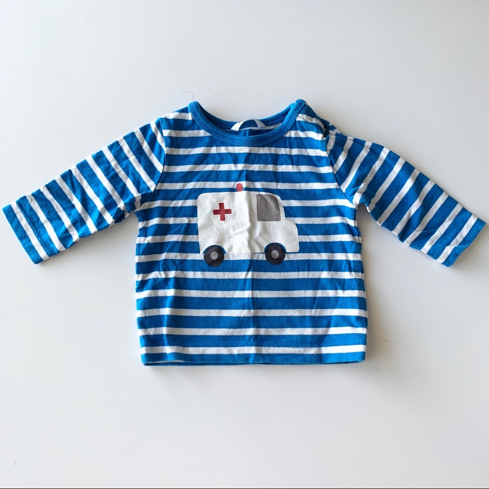 Sz 3/6 mos Mini Boden ambulance long sleeve shirt